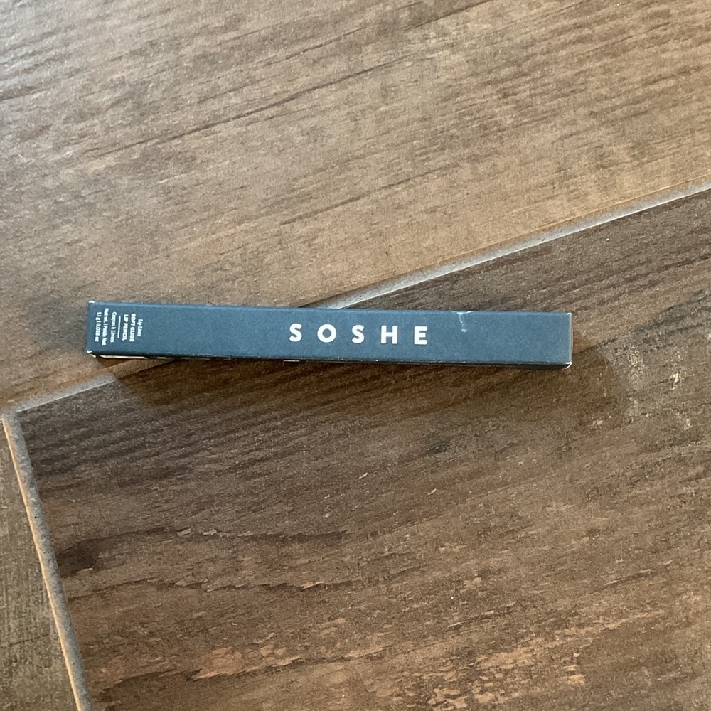 SOSHE Soft Glide Lip Pencil